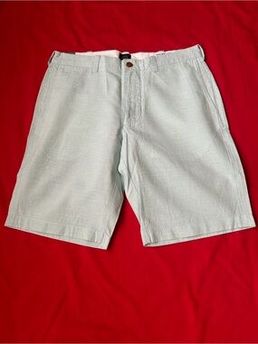 NWT- J. Crew Men's Mint Green Flat Front Chino Shorts